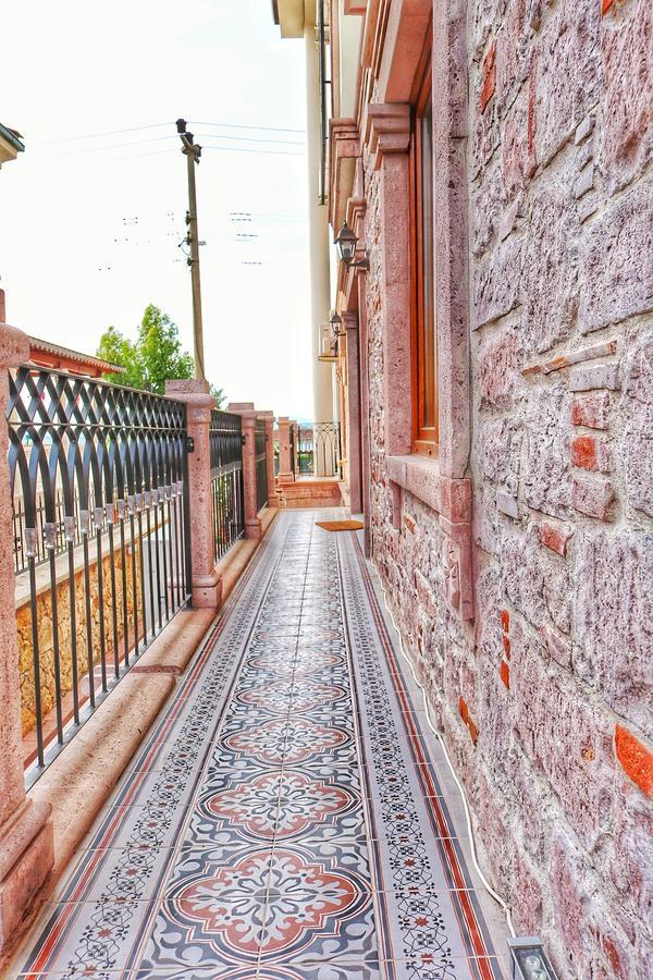 Stone Hill Hotel Ayvalı Buitenkant foto