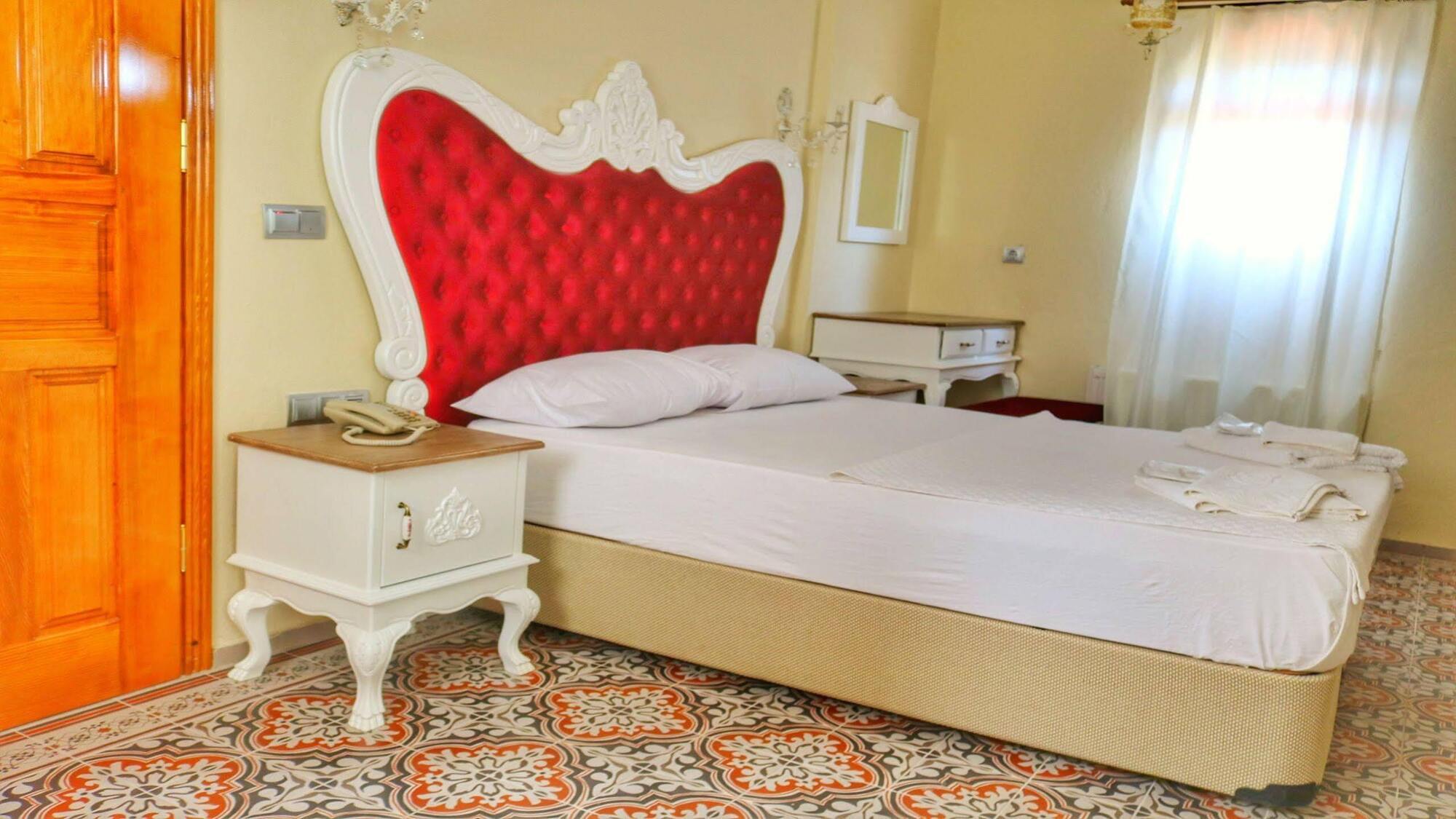 Stone Hill Hotel Ayvalı Buitenkant foto